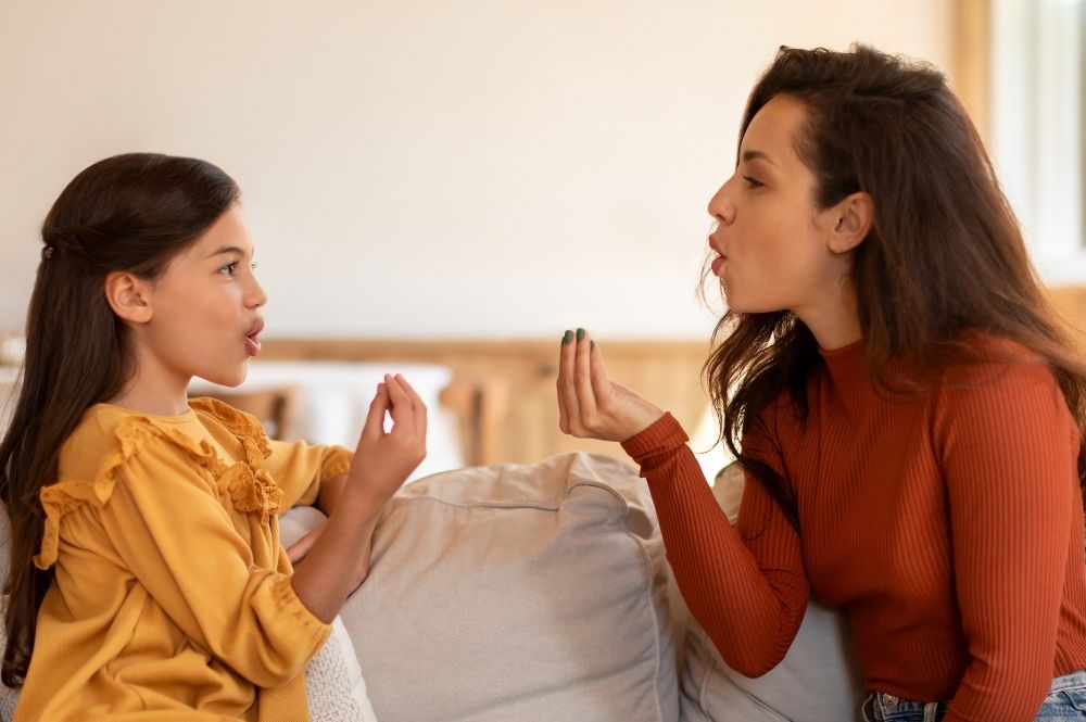 Terapi wicara untuk anak gaga