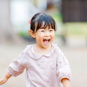 anak 2 tahun belum bisa bicara