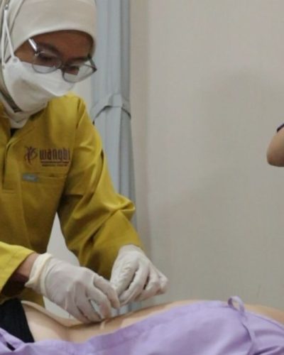 Akupunktur untuk saraf kejepit